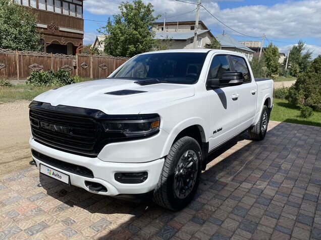 Ram 1500 Quad Cab v