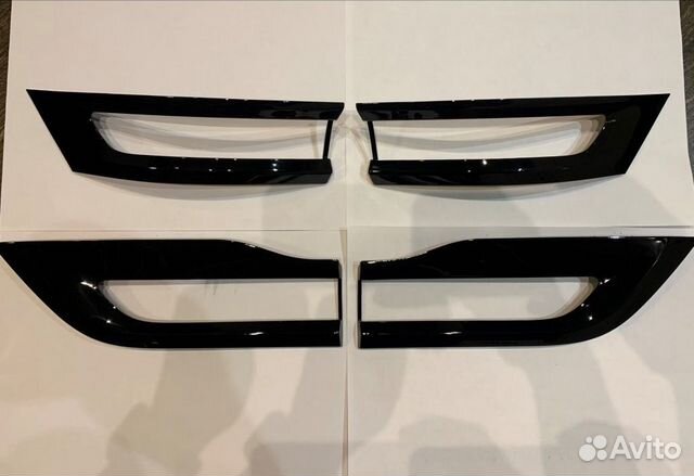 Реснички задних фонарей Jeep Grand Cherokee WK2