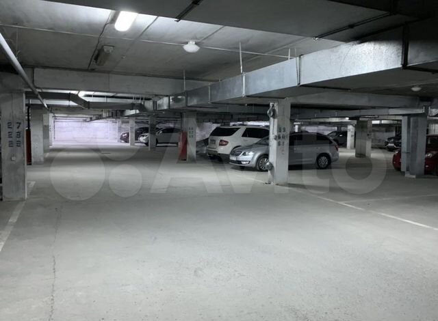 Машиноместо, 16 м²