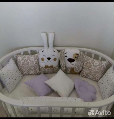 Бортики подушки в детскую кроватку, пеленки