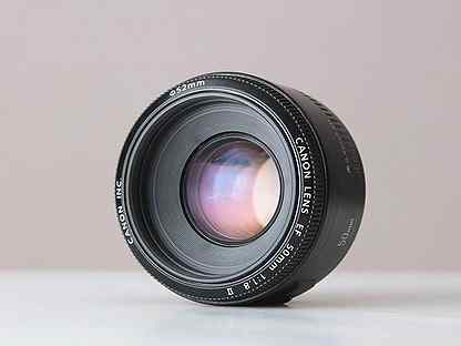 Объектив Canon EF 50mm 1.8