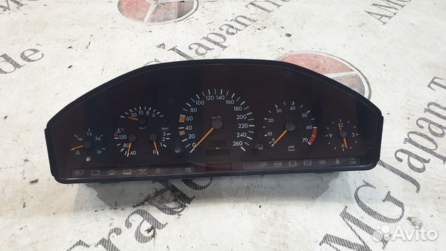 Приборная панель на Mercedes-Benz W140 C140