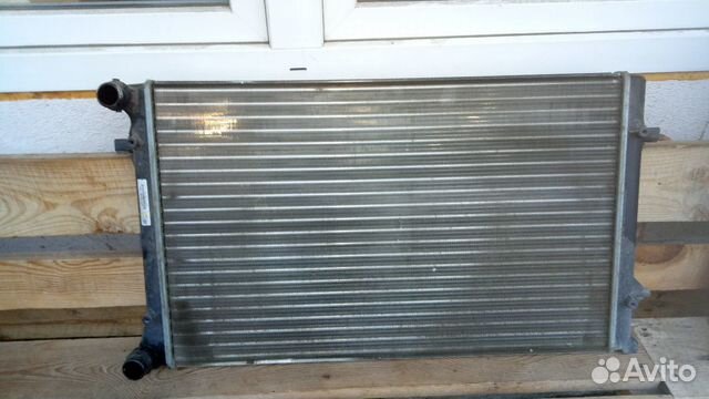 Шкода Октавия А5 радиатор охлаждения 1K0121251CD