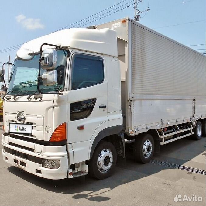 Хино бабочка