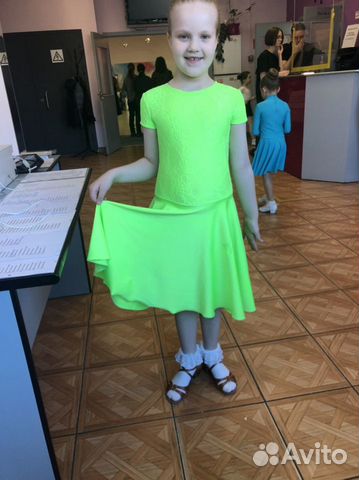 Платье для танцев рейтинговое 130-140 см