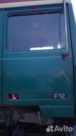 Дверь правая Volvo F F12 F16 в сборе