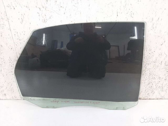 Стекло заднее правое Ford Focus 2