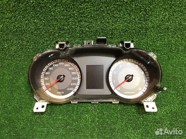 Панель приборов Mitsubishi Lancer X