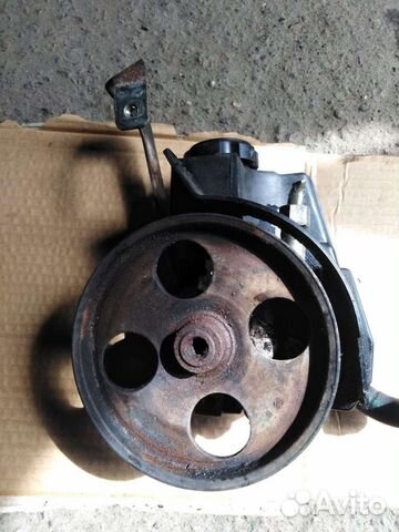 Гидроуселитель руля peugeot206