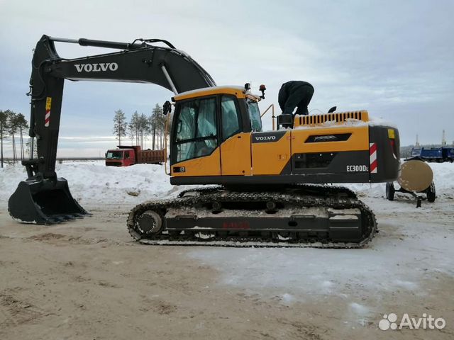 Экскаватор volvo ec300dl