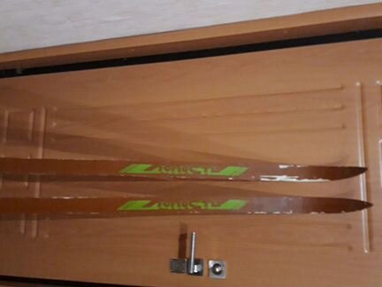 Беговые лыжи