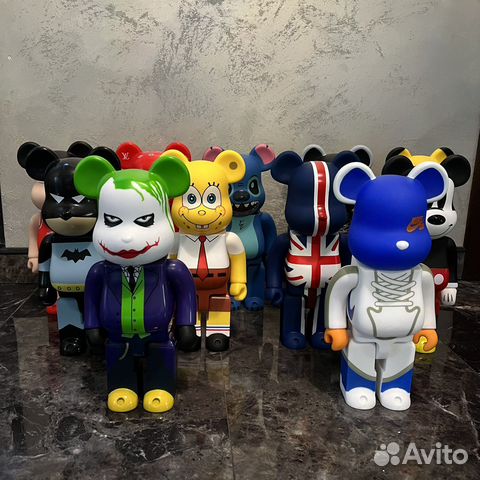 Фигурки bearbrick и kaws