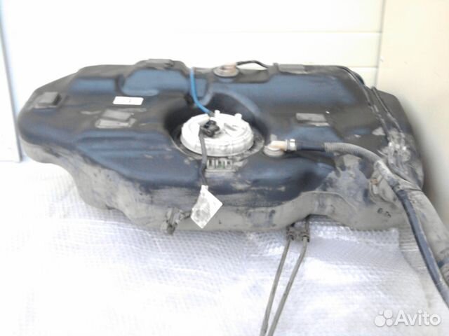 Опель Корса D -бензобак