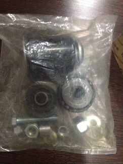 Сайлентблок переднего рычага Mercedes A 140 333 18