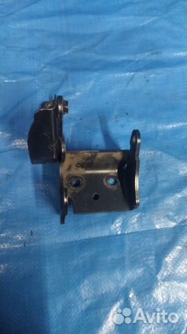 Кронштейн насоса гидроусилителя Delica 6G72 PB6W