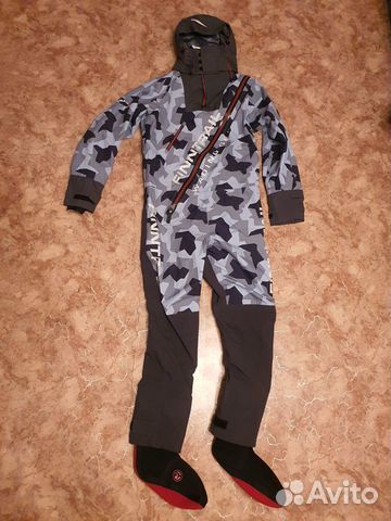 Новый сухой гидрокостюм fintrail 50р