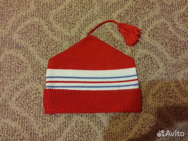 Шапка из сериала слово пацана