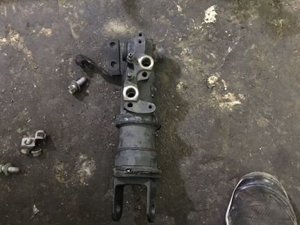 Цилиндр kdss переднего стабилизатора тойота L.C. 2