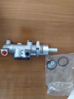 Тормозной цилиндр (оригинал) Рено Мастер