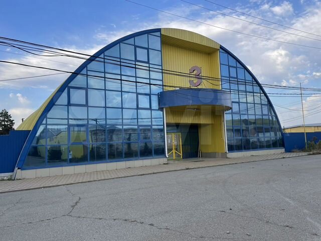 Торговая площадь, 977 м²