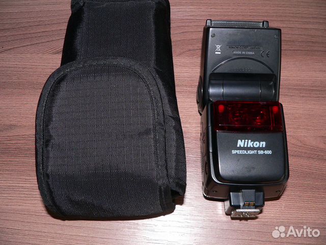 Фотовспышка nikon