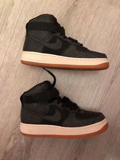 Оригинальные кроссовки Nike