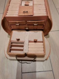 Шкатулка для украшений