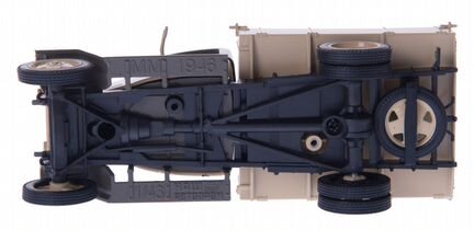 Газ-мм (1946), бежевый с коричневым