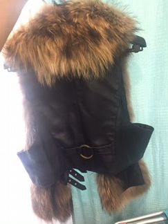 Жилет с натуральным мехом