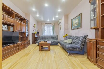 4-к квартира, 131.9 м², 2/9 эт.