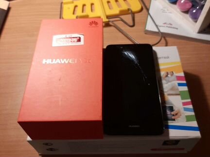 Телефон Huawei