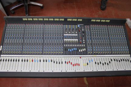 Микшерный пульт Allen&Heath 4000 и др
