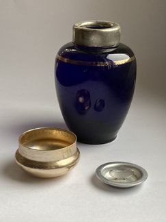 Чайница - синее кобальтовое стекло