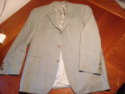 Костюм Hugo Boss оригинал идеальное сост-е р-р 52