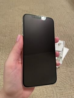 Телефон iPhone