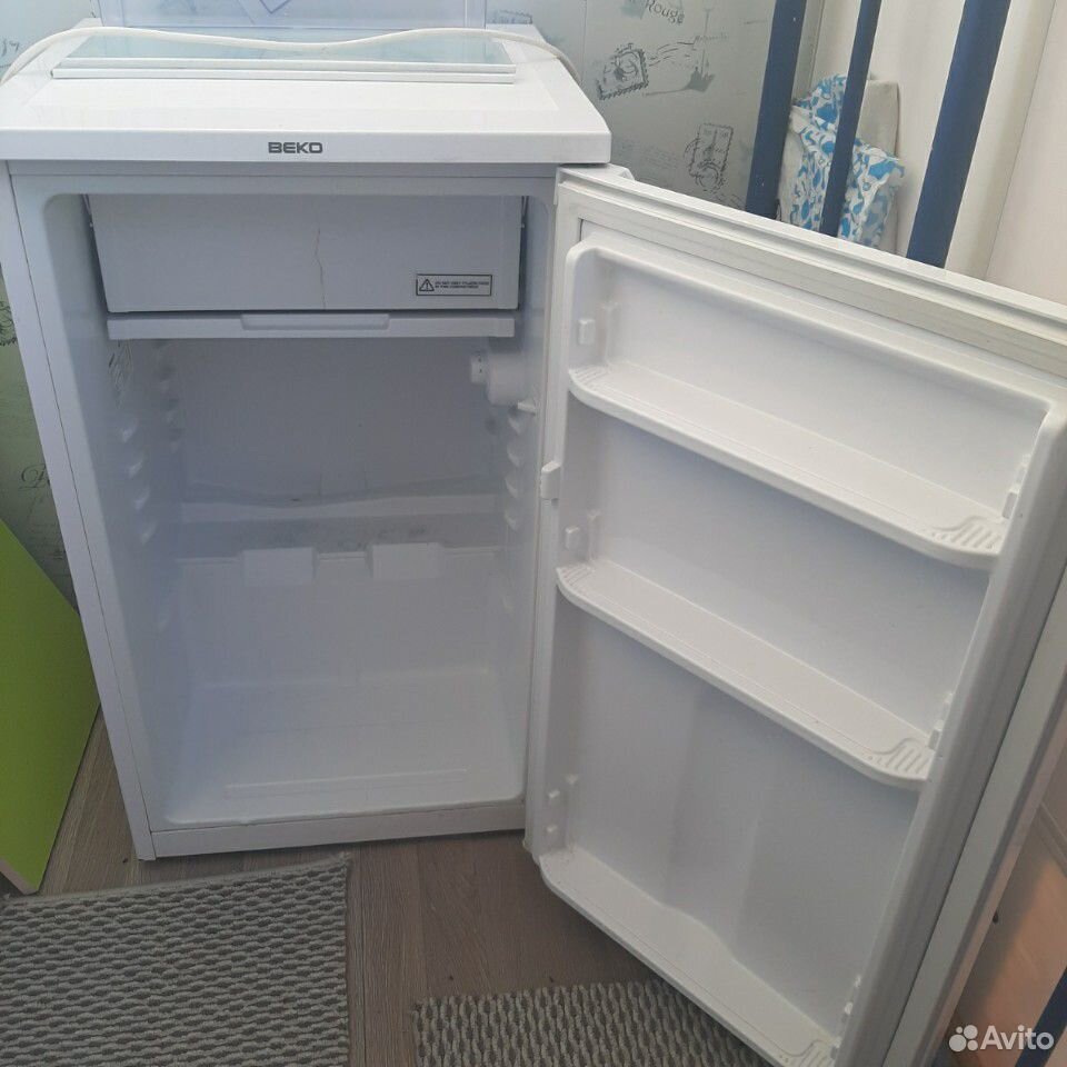  Холодильник 