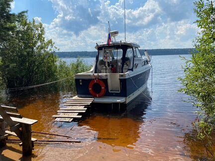 Катер Bayliner 246