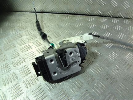 Замок двери передней левой Мерседес 204 212 218