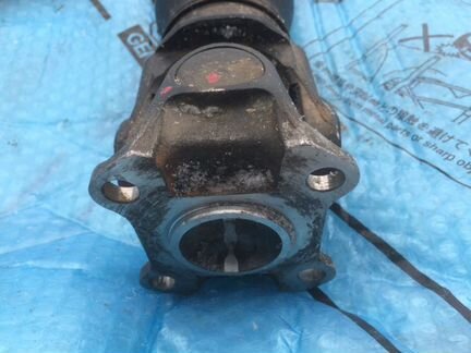 Вал карданный задний Lexus LX 570 2015 )