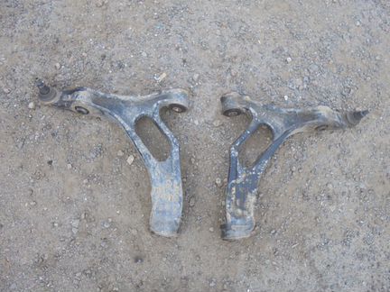 Рычаг передней подвески Фольксваген Туарег