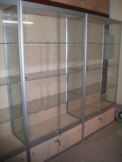 Пристенные витрины для автозапчастей