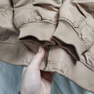 Бомбер женский