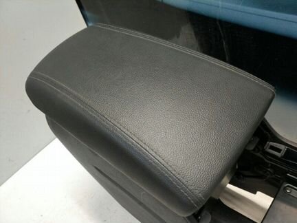 Подлокотник Hyundai Tucson 2015