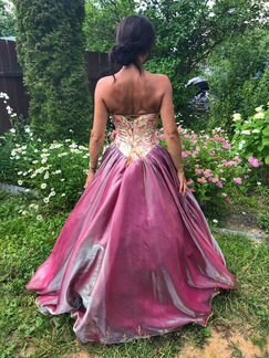 Бальное платье