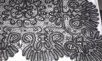 Вологодское кружево -палантин