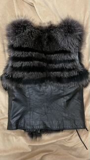Жилет из енота