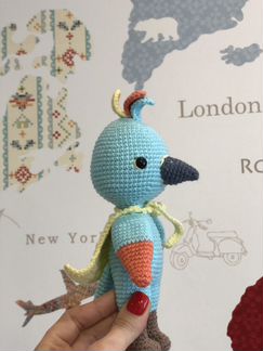 Попугай вязаная игрушка