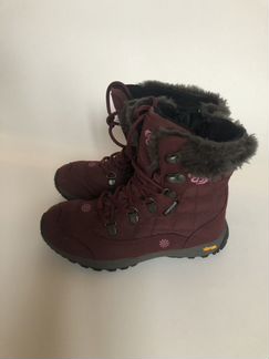 Ботинки сапоги новые утеплённые