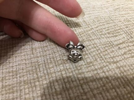 Браслет кожаный и шармы