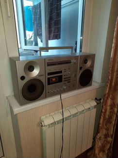 Кассетный магнитафон